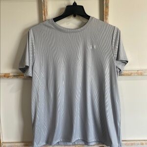 Under Armour Women's Gray Short Sleeve Tee
